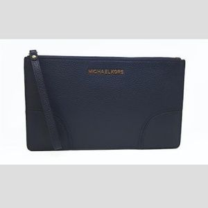 NWT Michael Kors Navy Pouch Wristlet
